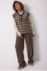 Жилет женский 7019 виноградная клетка