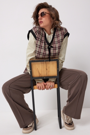 Жилет женский 7019 виноградная клетка